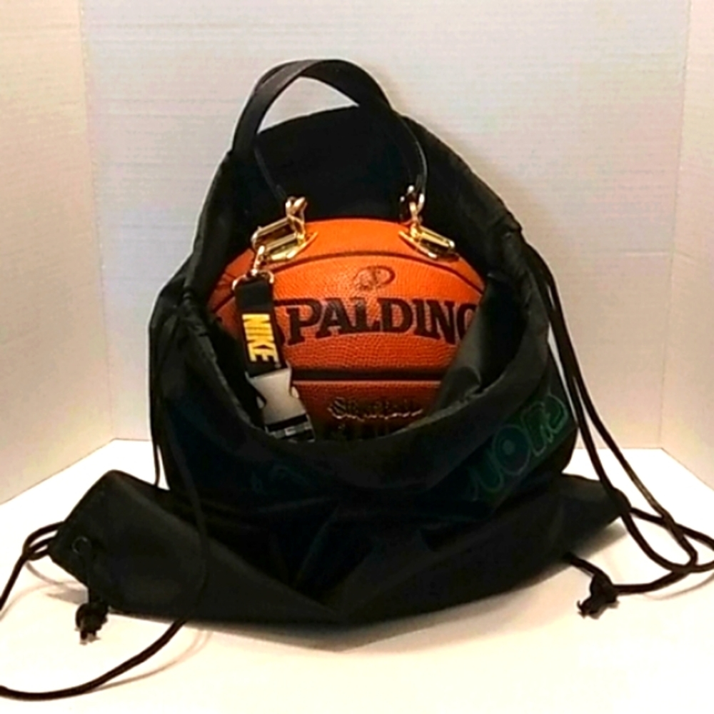 HANDMADE "ORIGINAL SPALDING" Basketball Purse ๐ - Picture 17 of 17